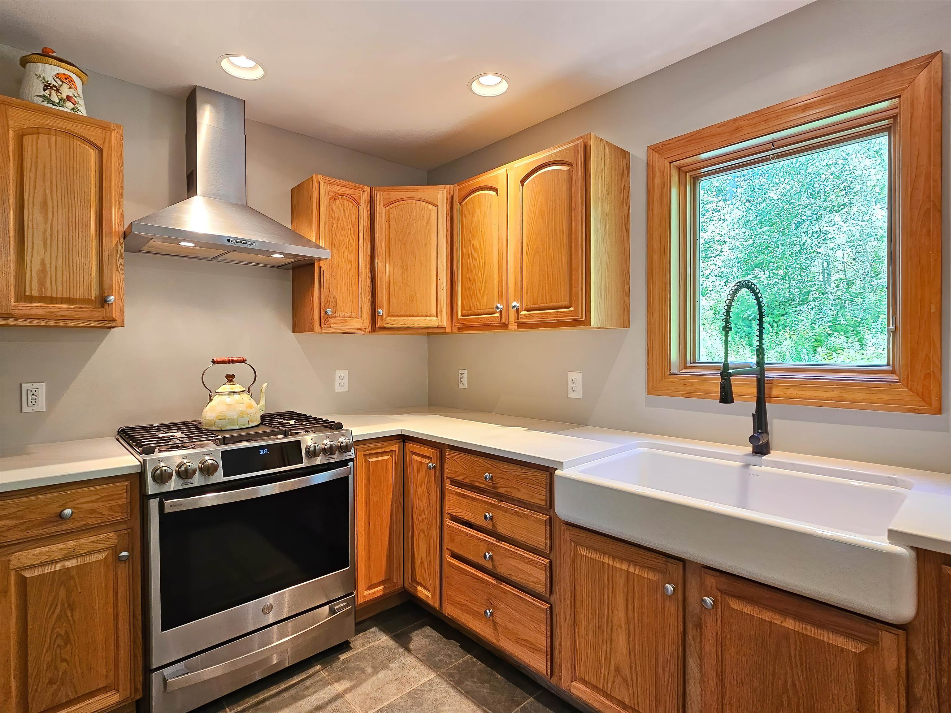 74 Beaver Pond Road Waterbury, VT 05677 - Photo 11 of 60