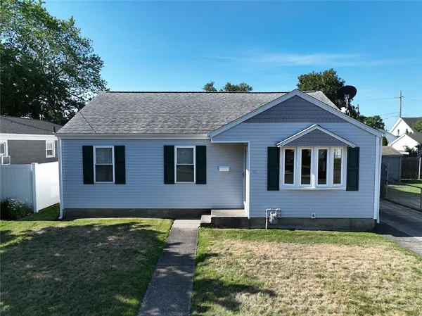 $412,000 | 21 Benedict Street, Pawtucket, RI 02861