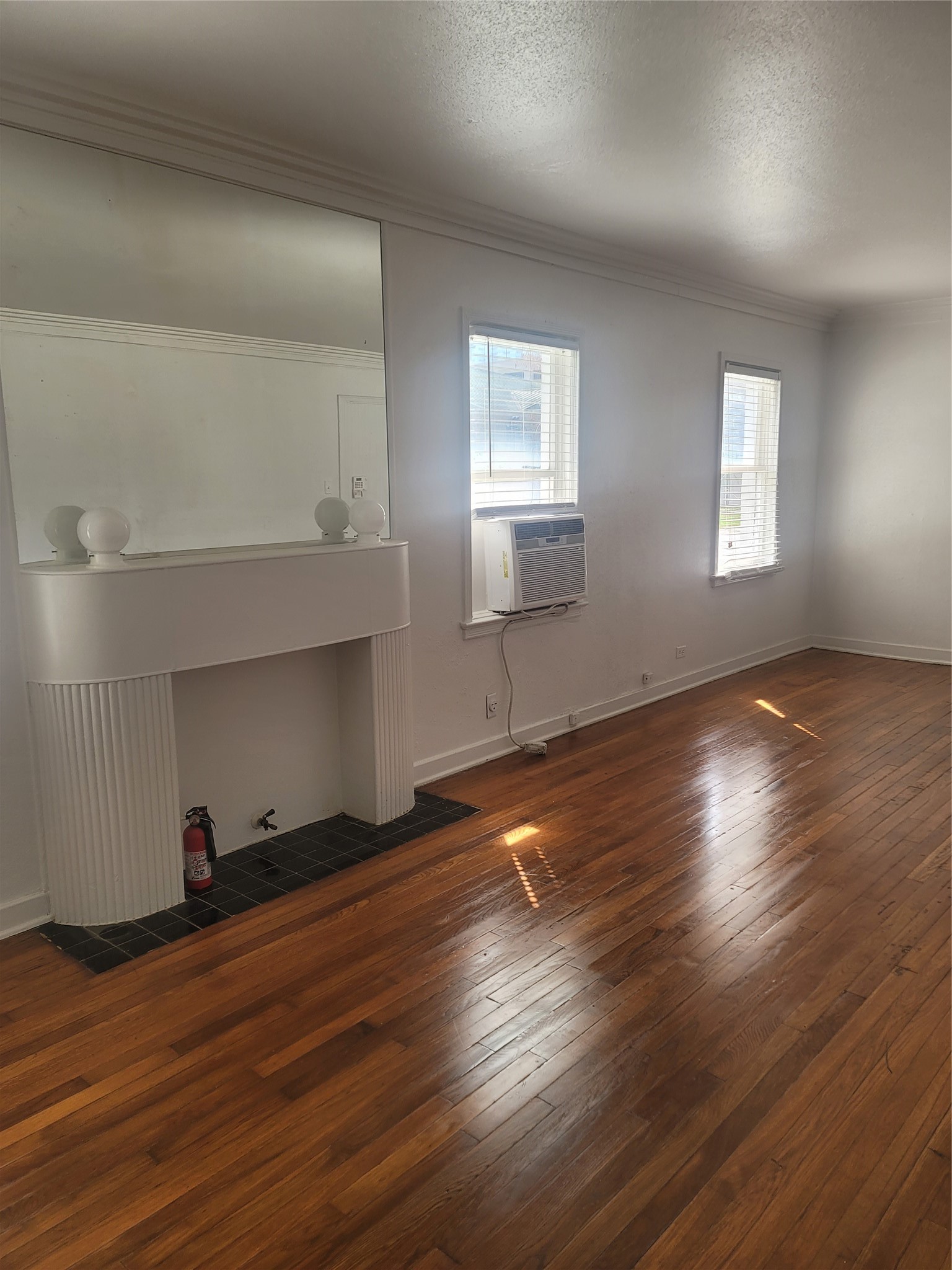 1920 Binz Street, Unit 6 Houston, TX 77004 - Photo 6 of 22 Unit 2