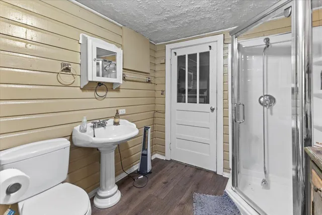 $215,000 | 651 Lupton Drive, Chattanooga, TN 37415