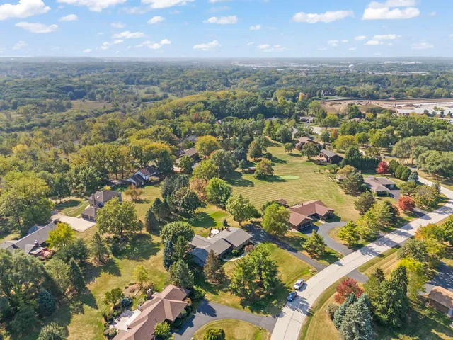 $545,000 | 1785 Hilltop Road, Elgin, IL 60120