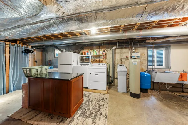 $545,000 | 1785 Hilltop Road, Elgin, IL 60120