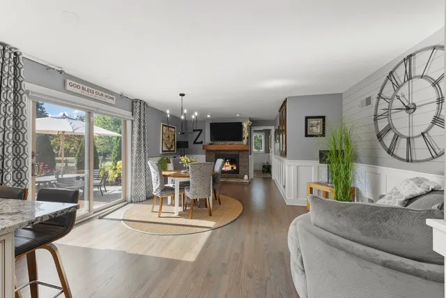 $545,000 | 1785 Hilltop Road, Elgin, IL 60120