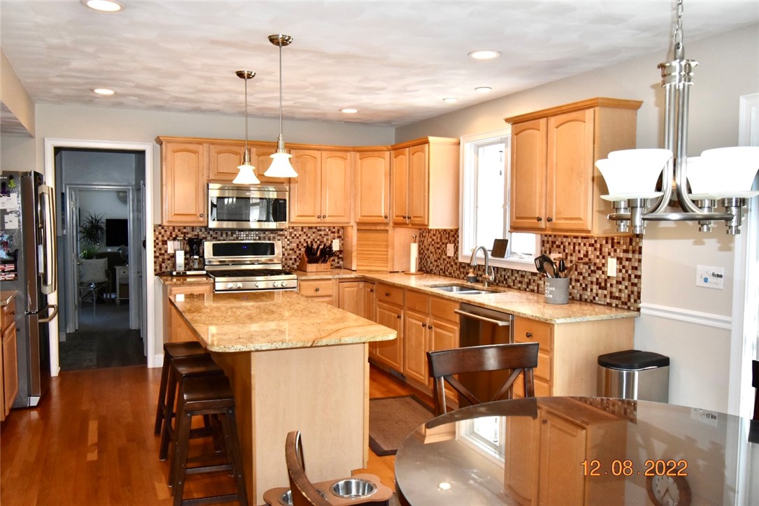 127 Jenckes Hill Road Lincoln, RI 02865 - Photo 16 of 38 Gallery Image 16
