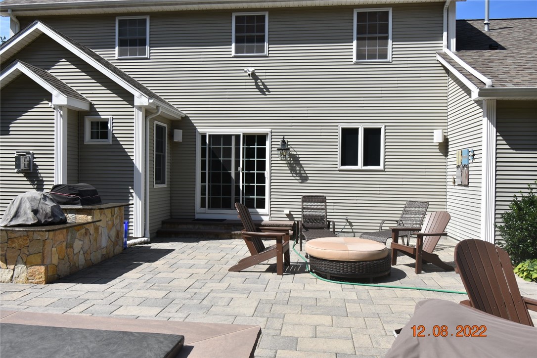 127 Jenckes Hill Road Lincoln, RI 02865 - Photo 7 of 38 Gallery Image 7