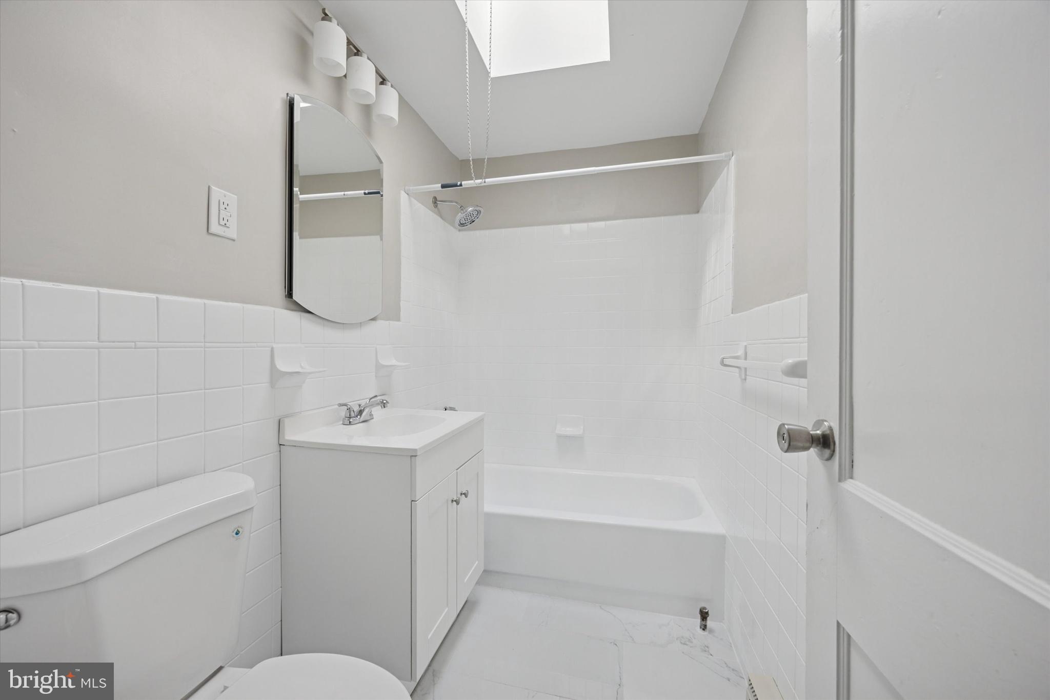 164 Wayne Avenue Darby, PA 19023 - Photo 14 of 15