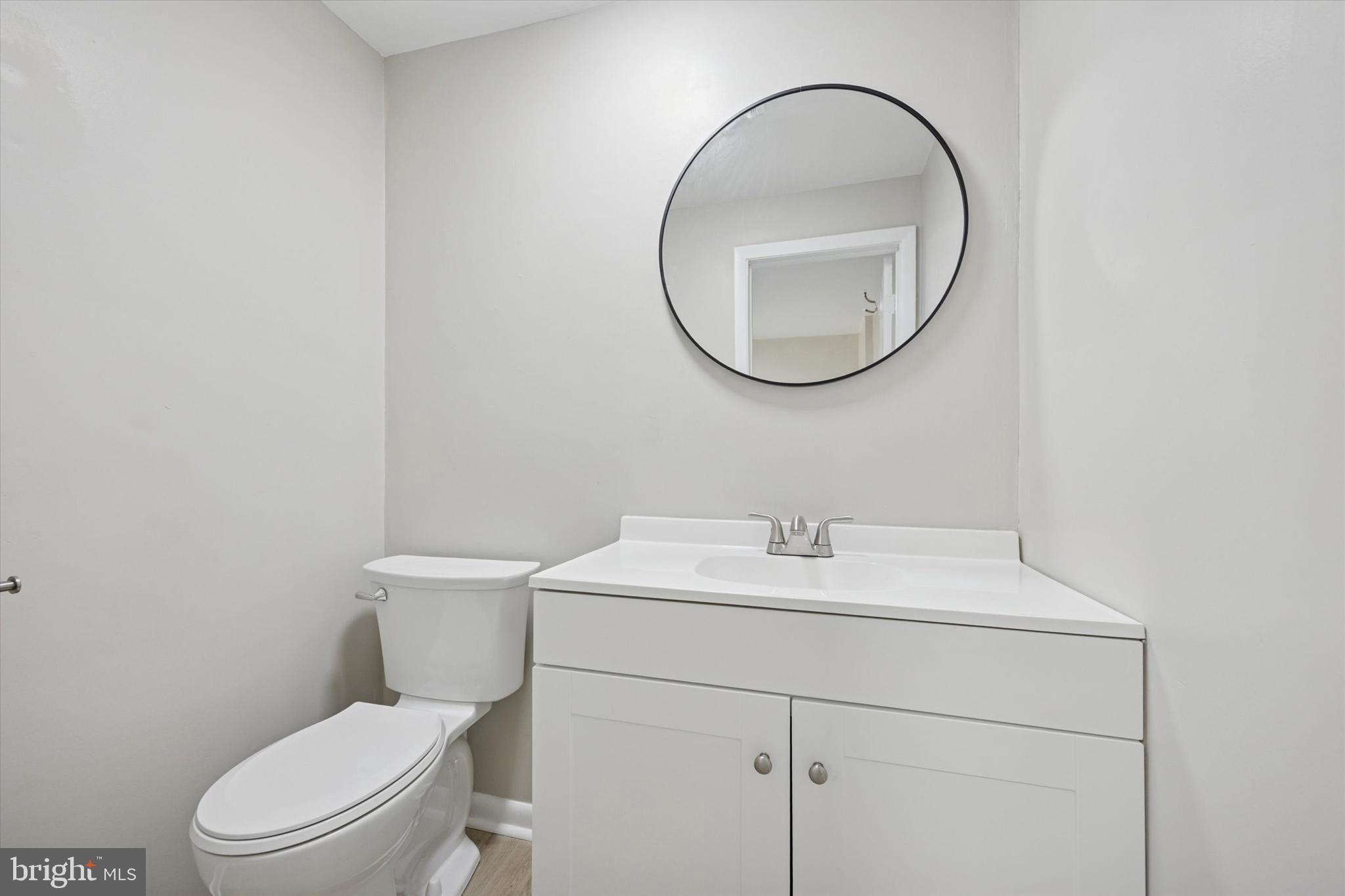 164 Wayne Avenue Darby, PA 19023 - Photo 9 of 15