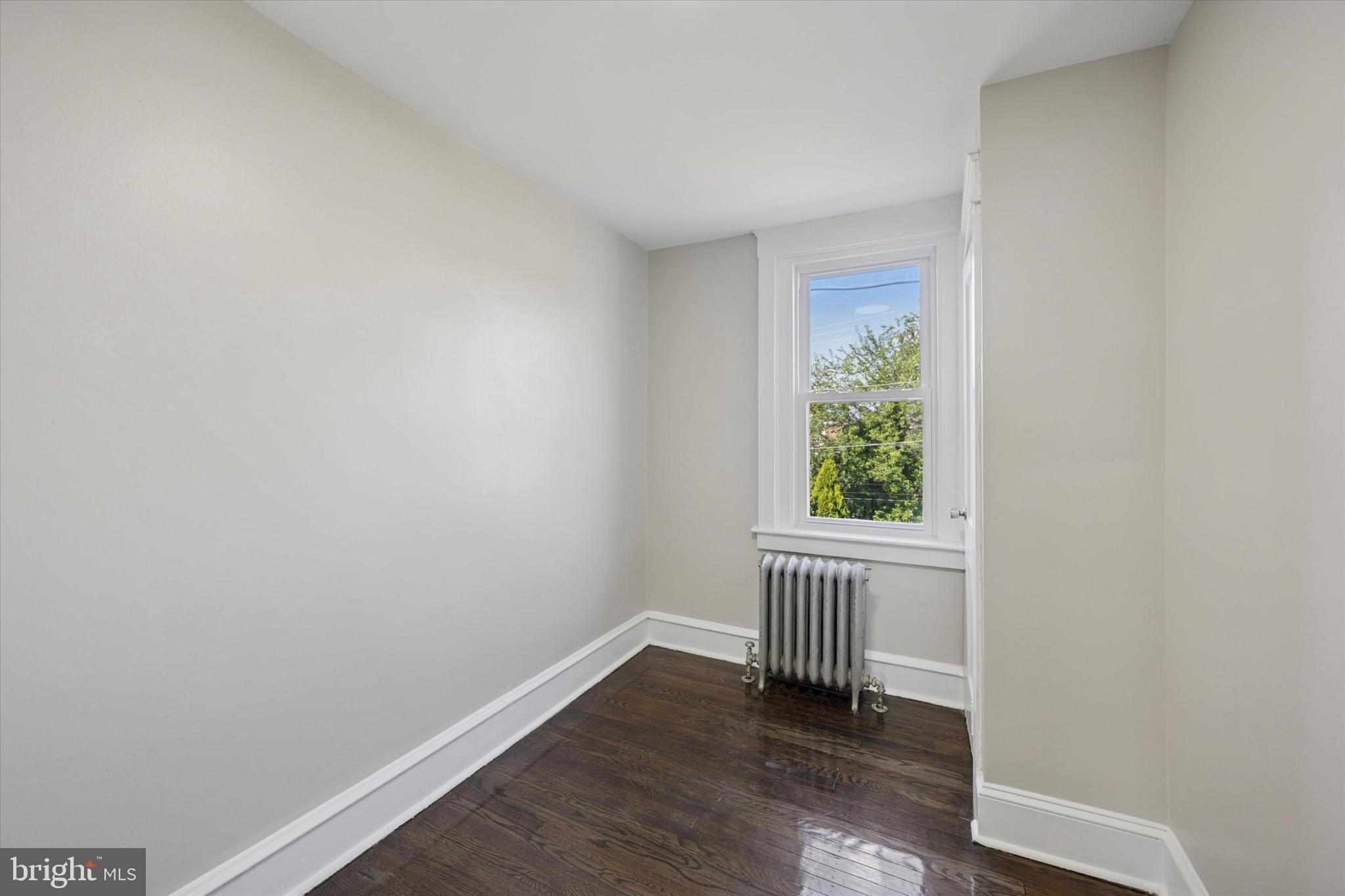 164 Wayne Avenue Darby, PA 19023 - Photo 10 of 15