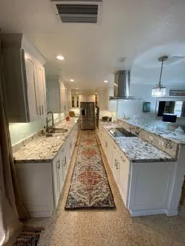 $3,000 | 286 South Orlando Avenue, Cocoa Beach, FL 32931