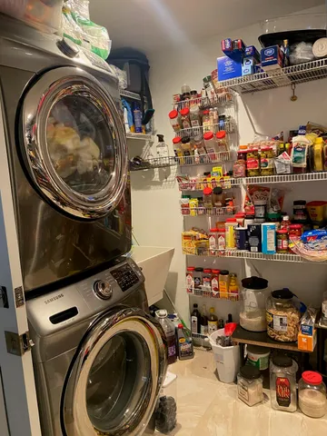 $3,000 | 286 South Orlando Avenue, Cocoa Beach, FL 32931