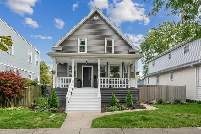 $550,000 | 1124 Lathrop Avenue, Forest Park, IL 60130