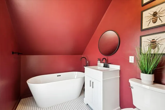 $550,000 | 1124 Lathrop Avenue, Forest Park, IL 60130