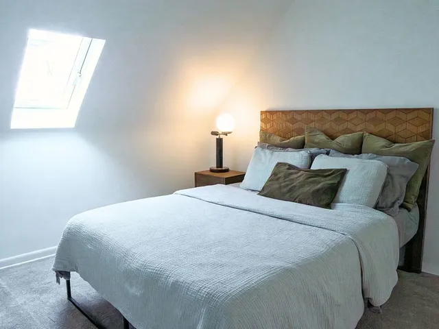 $550,000 | 1124 Lathrop Avenue, Forest Park, IL 60130