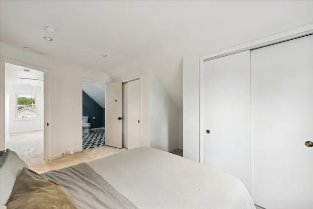 $550,000 | 1124 Lathrop Avenue, Forest Park, IL 60130