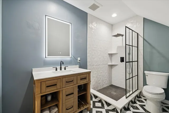 $550,000 | 1124 Lathrop Avenue, Forest Park, IL 60130