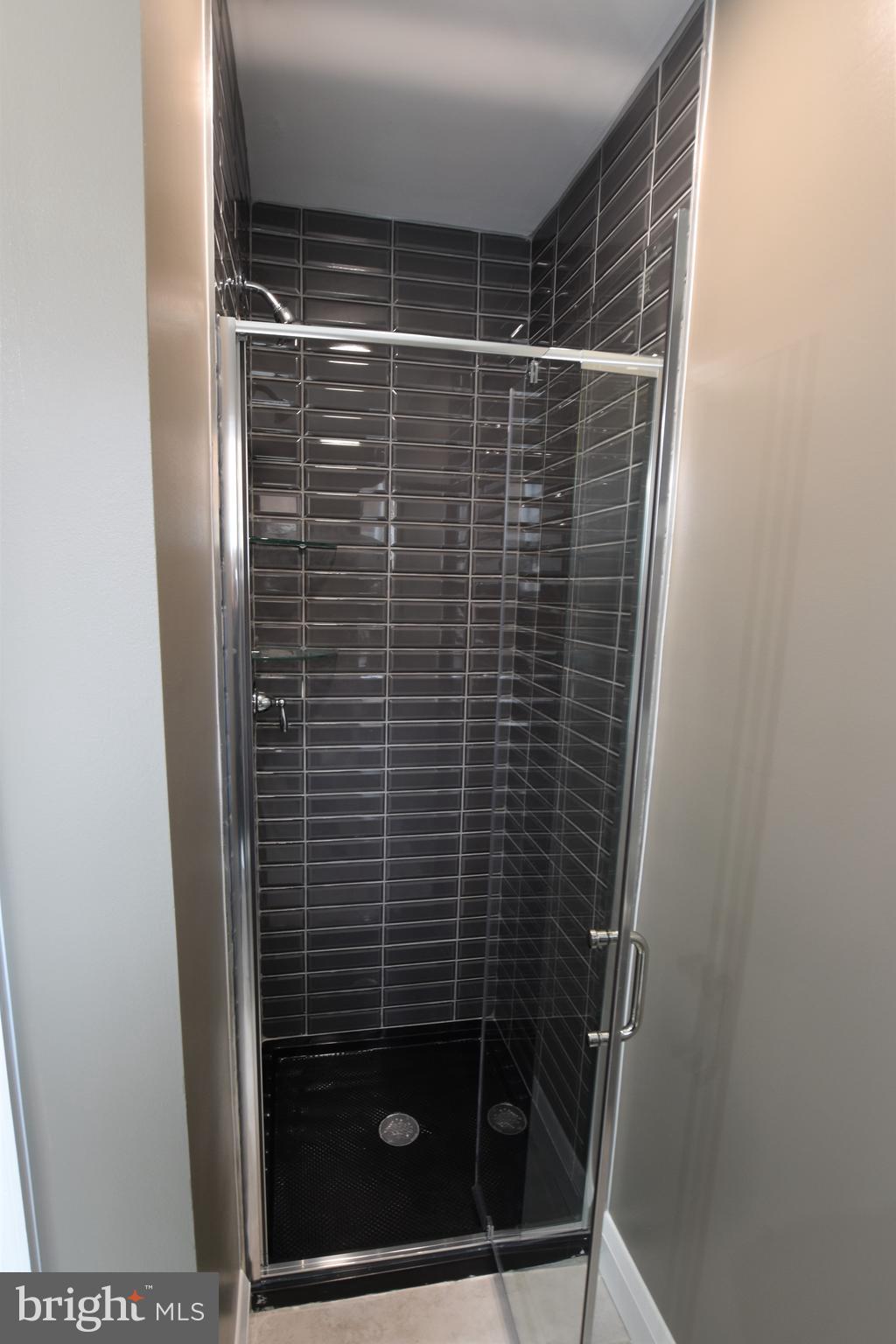 3057 Parktowne Road Baltimore, MD 21234 - Photo 41 of 51 Gallery Image 41