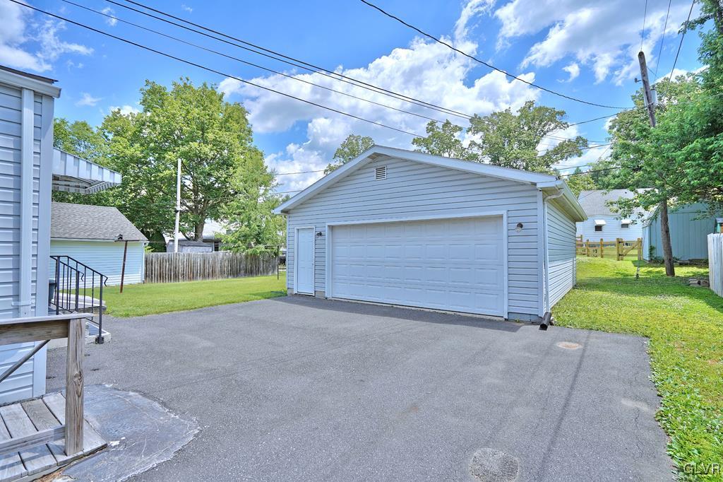 403 Maple Road Hellertown, PA 18055 - Photo 31 of 34 Gallery Image 31