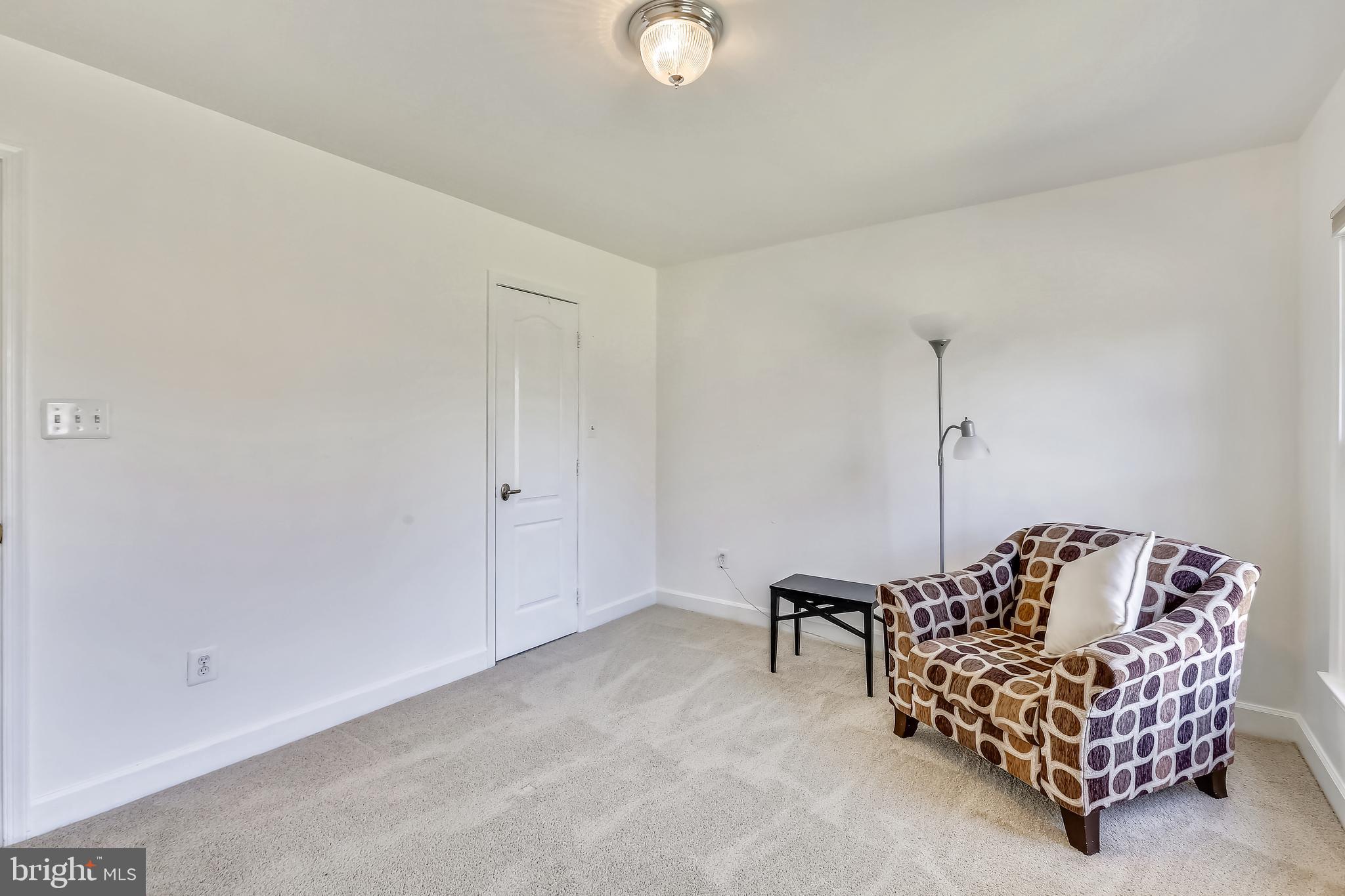 22406 Sweetleaf Lane Gaithersburg, MD 20882 - Photo 38 of 60 Third Bedroom