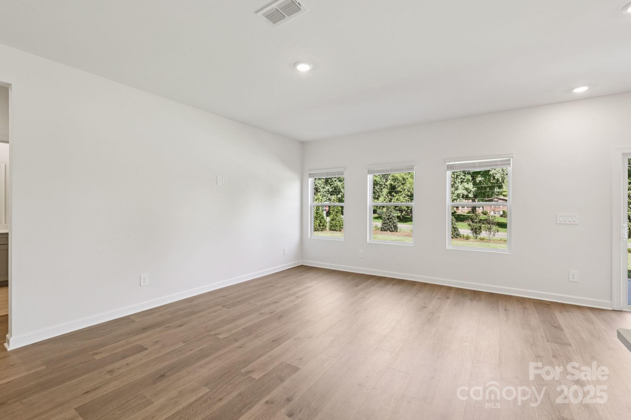 165 Murphy Mdw Road Mocksville, NC 27028 - Photo 5 of 24