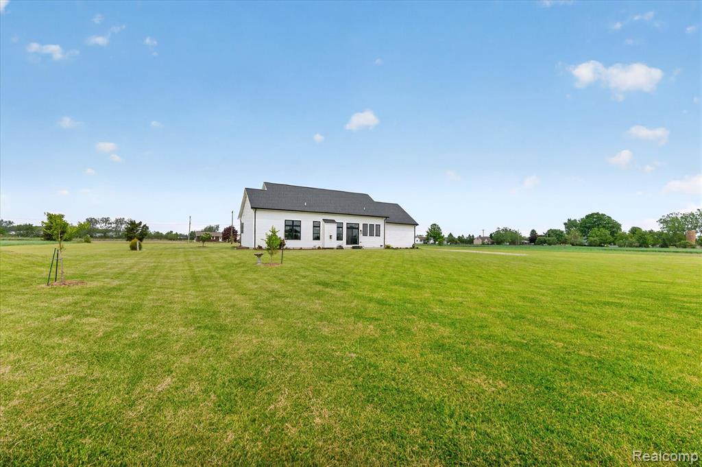 2170 East Labo Road Carleton, MI 48117 - Photo 40 of 52