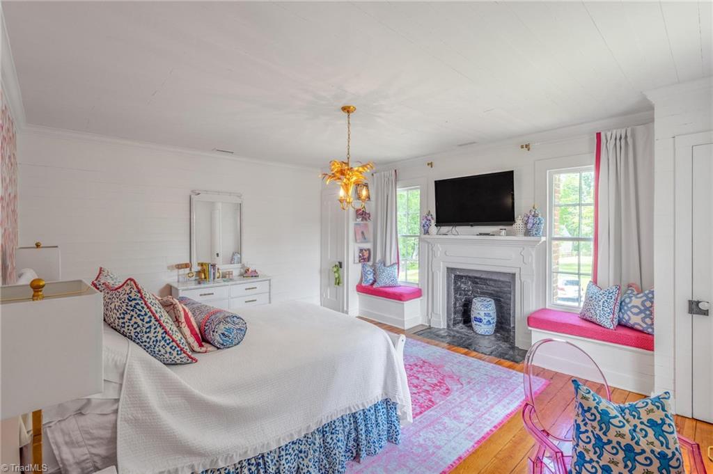 1567 Jennings Road Statesville, NC 28625 - Photo 22 of 39 Upstairs Bedroom