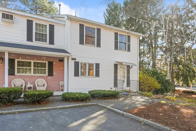 $364,900 | 21 Oak Street, Unit A, Methuen, MA 01844