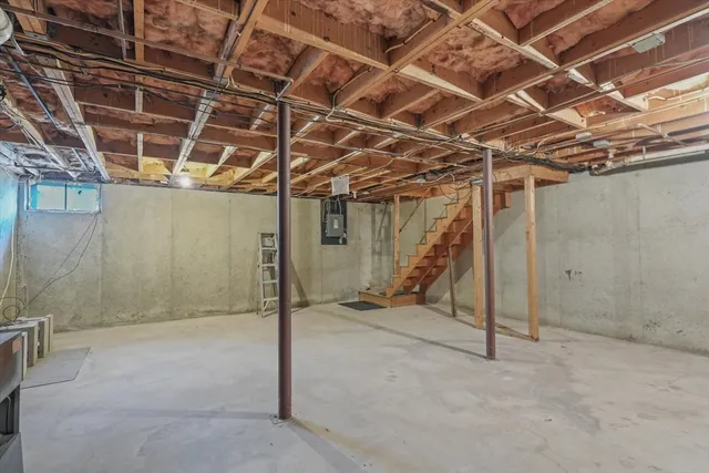 $364,900 | 21 Oak Street, Unit A, Methuen, MA 01844