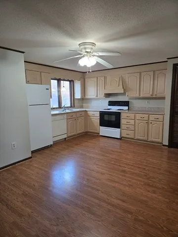 $364,900 | 21 Oak Street, Unit A, Methuen, MA 01844