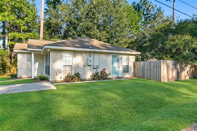 815 Chevreuil Street Mandeville, LA 70448 - Photo 2 of 15