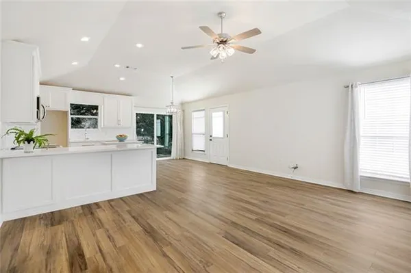 $1,800 | 815 Chevreuil Street, Mandeville, LA 70448