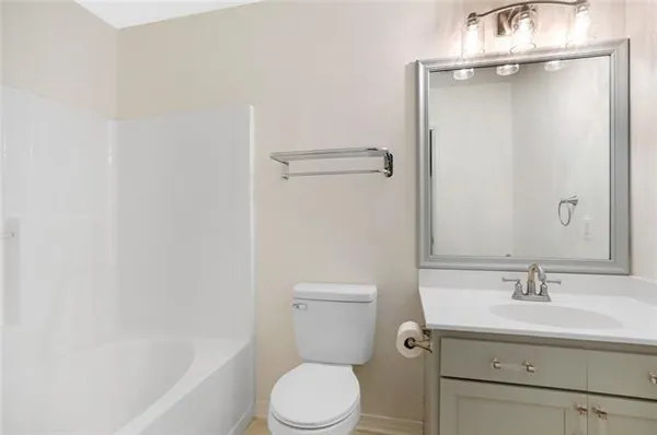 $1,800 | 815 Chevreuil Street, Mandeville, LA 70448