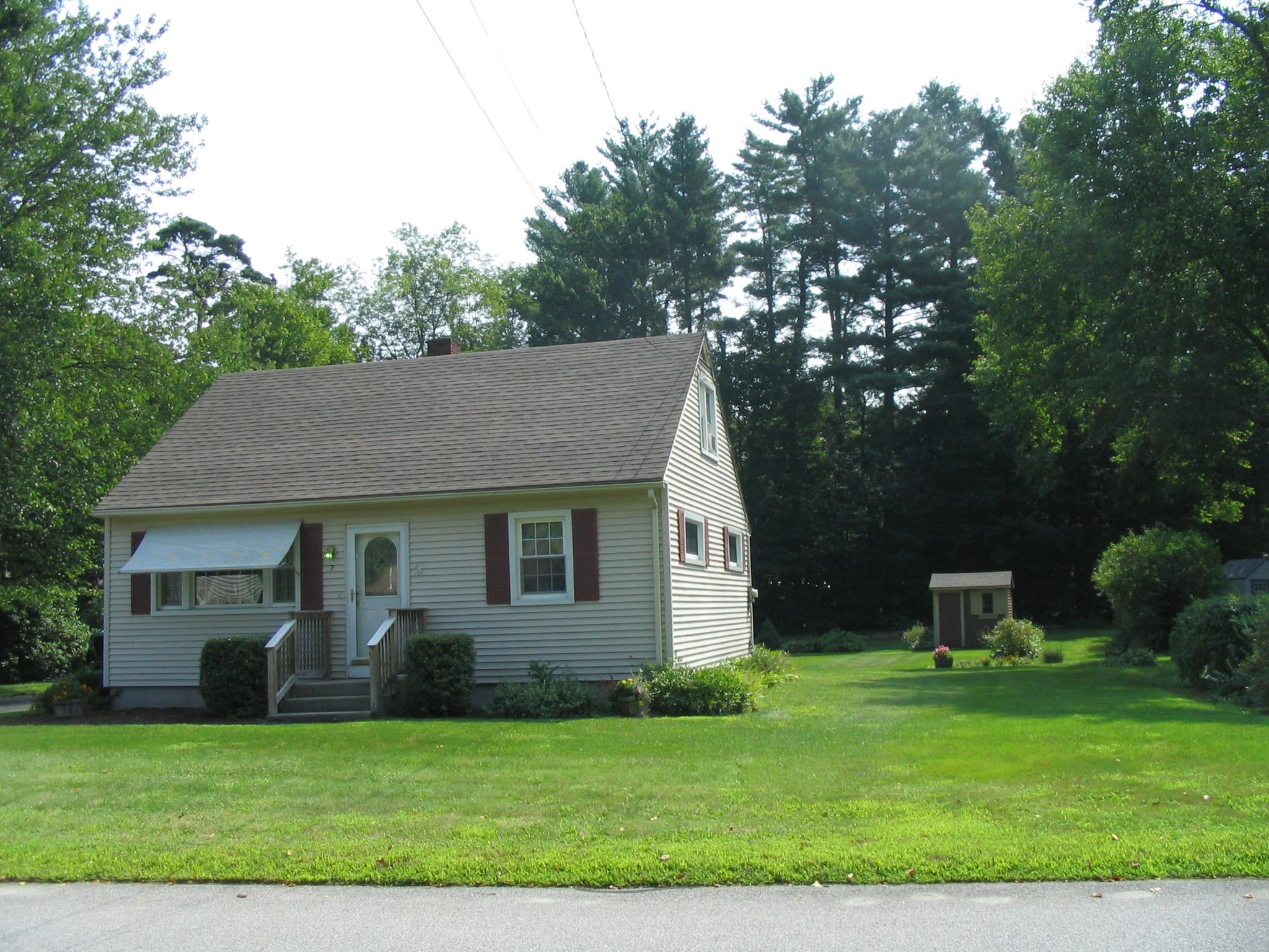 7 Gemini Drive Keene, NH 03431 - Photo 2 of 16