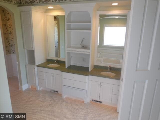 1373 Prairie Meadow Road Minnetrista, MN 55364 - Photo 10 of 18 Gallery Image 10