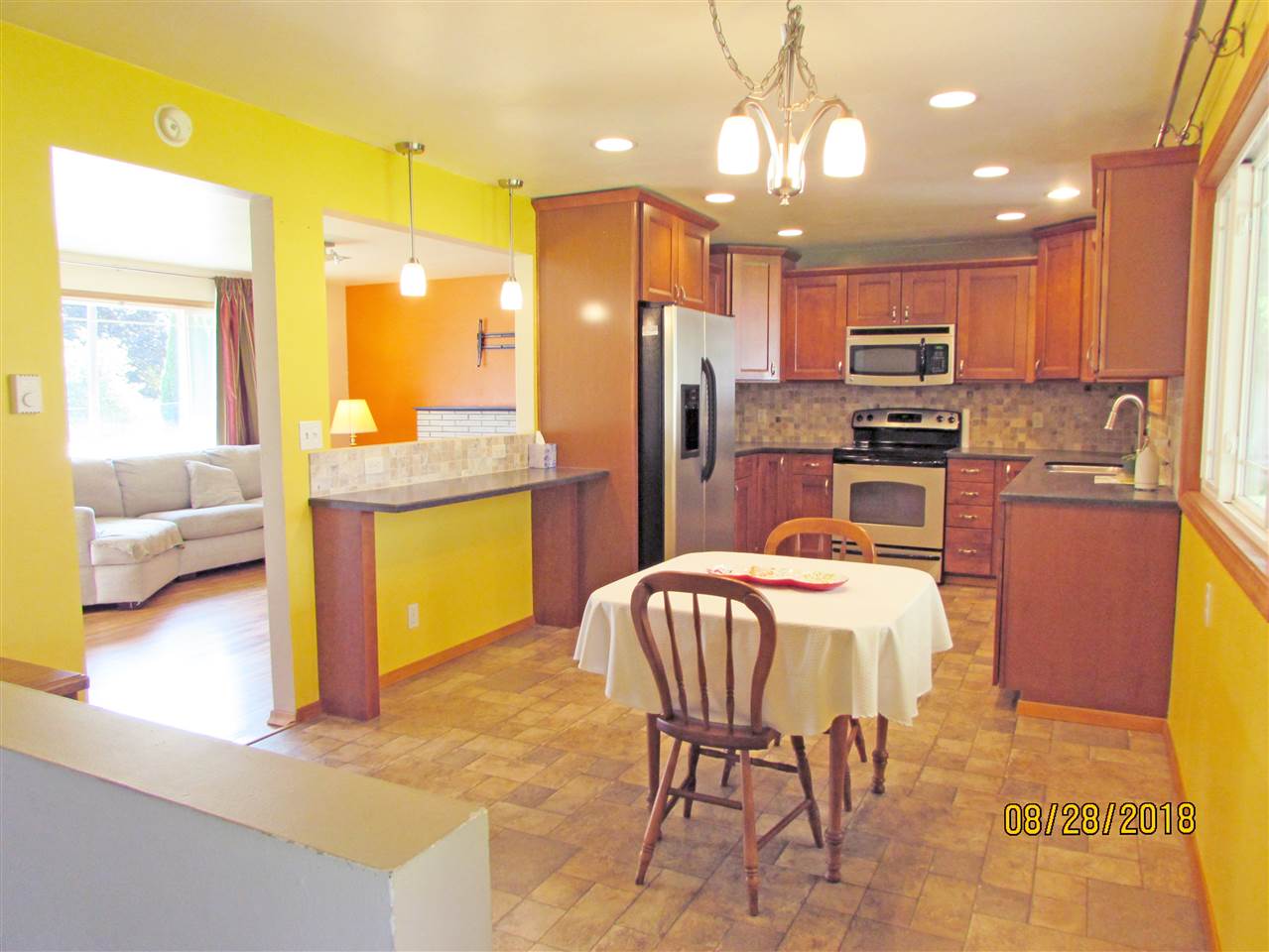 810 South Mamer Road Spokane Valley, WA 99216 - Photo 3 of 19