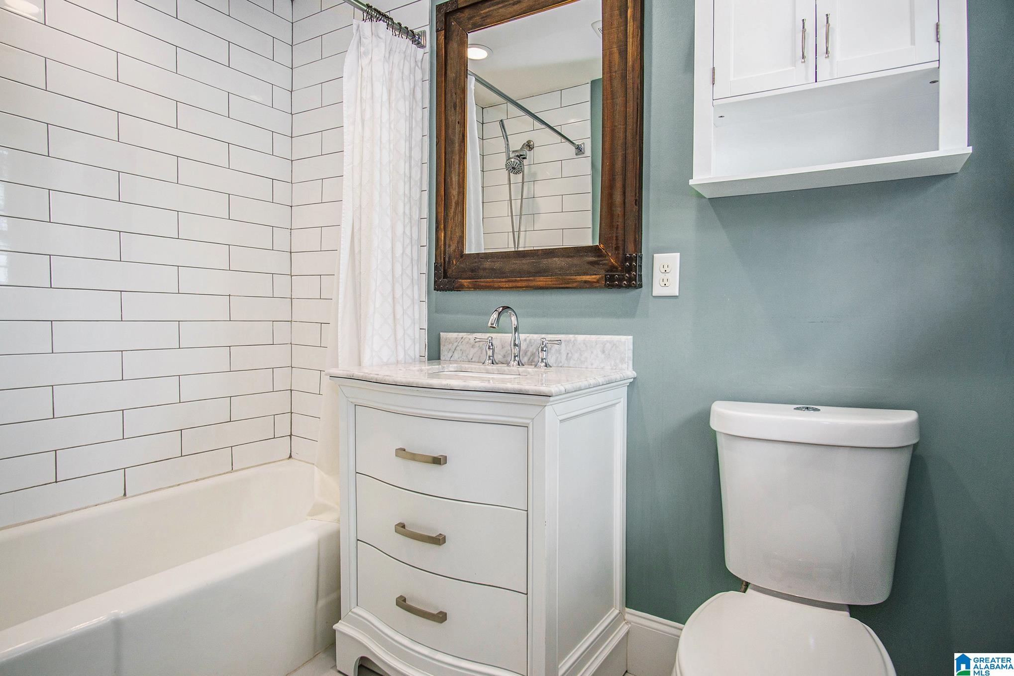 1404 Overwood Road Birmingham, AL 35222 - Photo 17 of 36