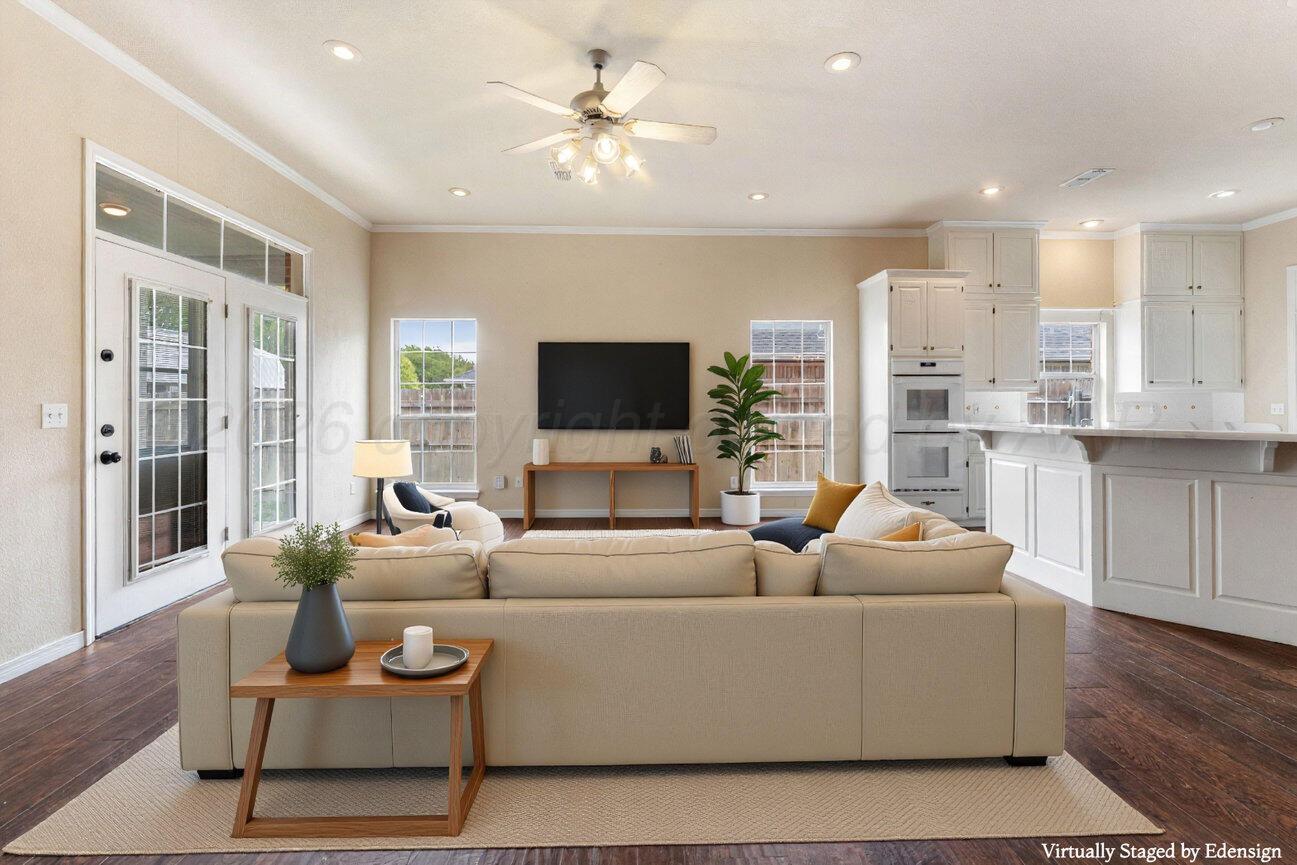 8103 Sheldon Road Amarillo, TX 79119 - Photo 13 of 52 Family Staged 3