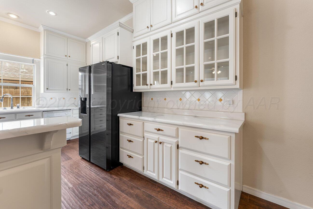 8103 Sheldon Road Amarillo, TX 79119 - Photo 20 of 52 Kitchen-8