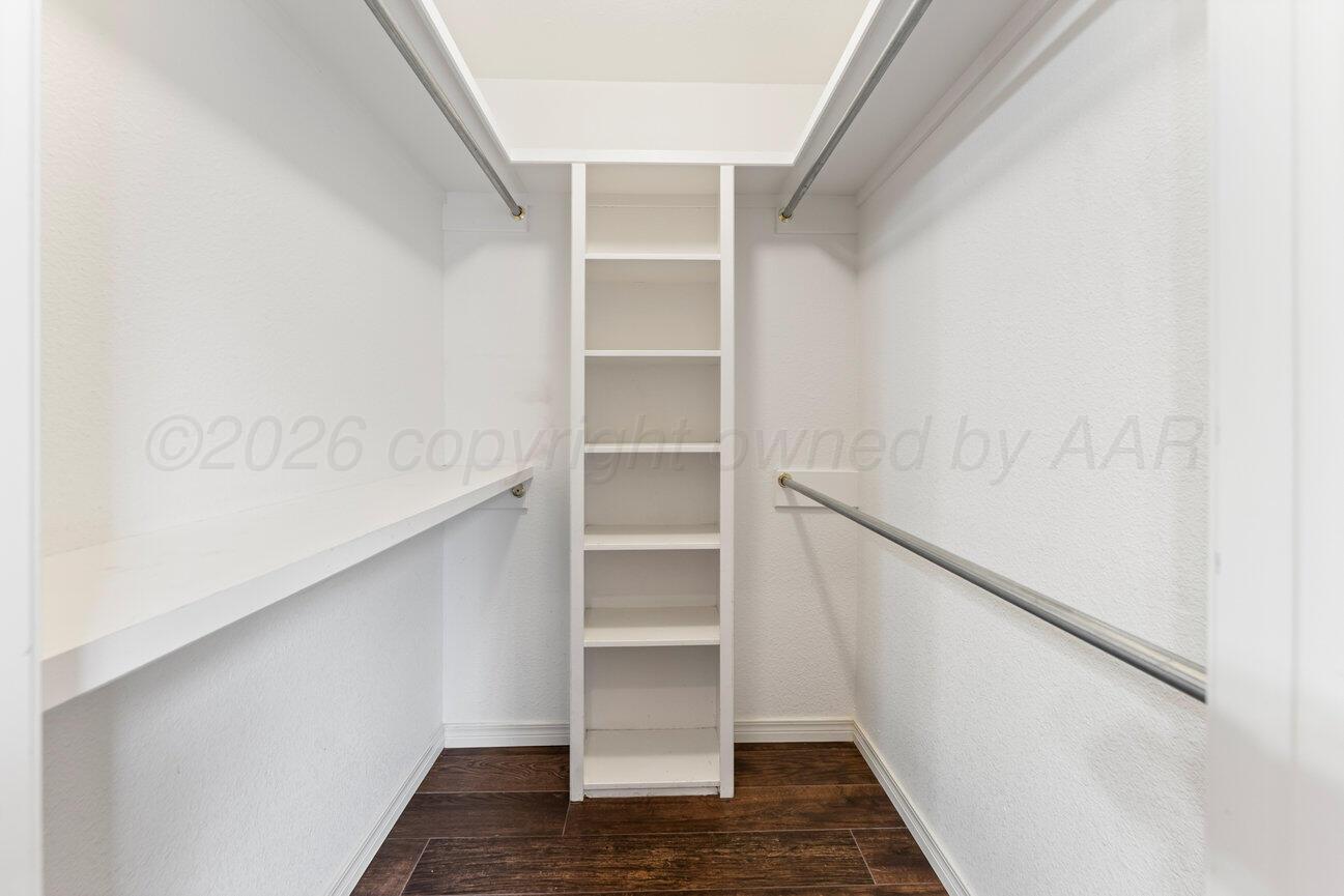 8103 Sheldon Road Amarillo, TX 79119 - Photo 29 of 52 1st Primary Closet