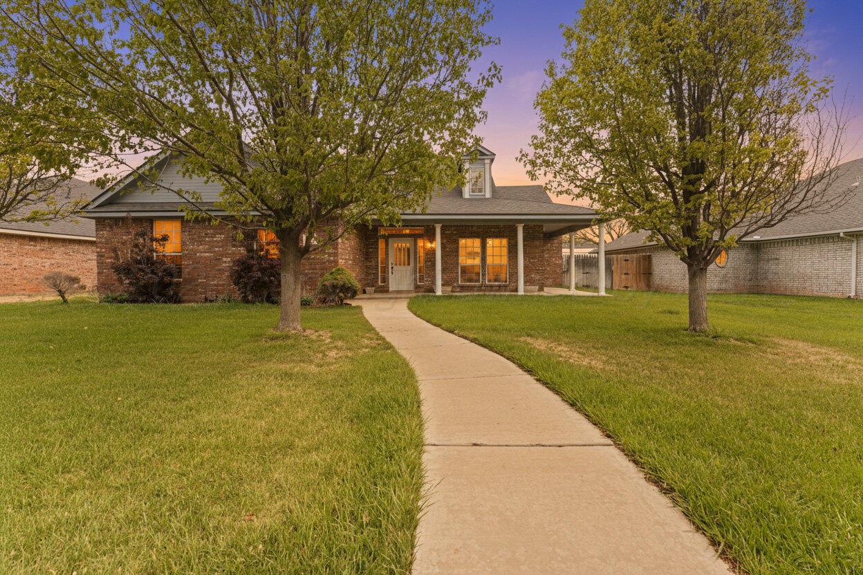 8103 Sheldon Road Amarillo, TX 79119 - Photo 3 of 52 Front Staged