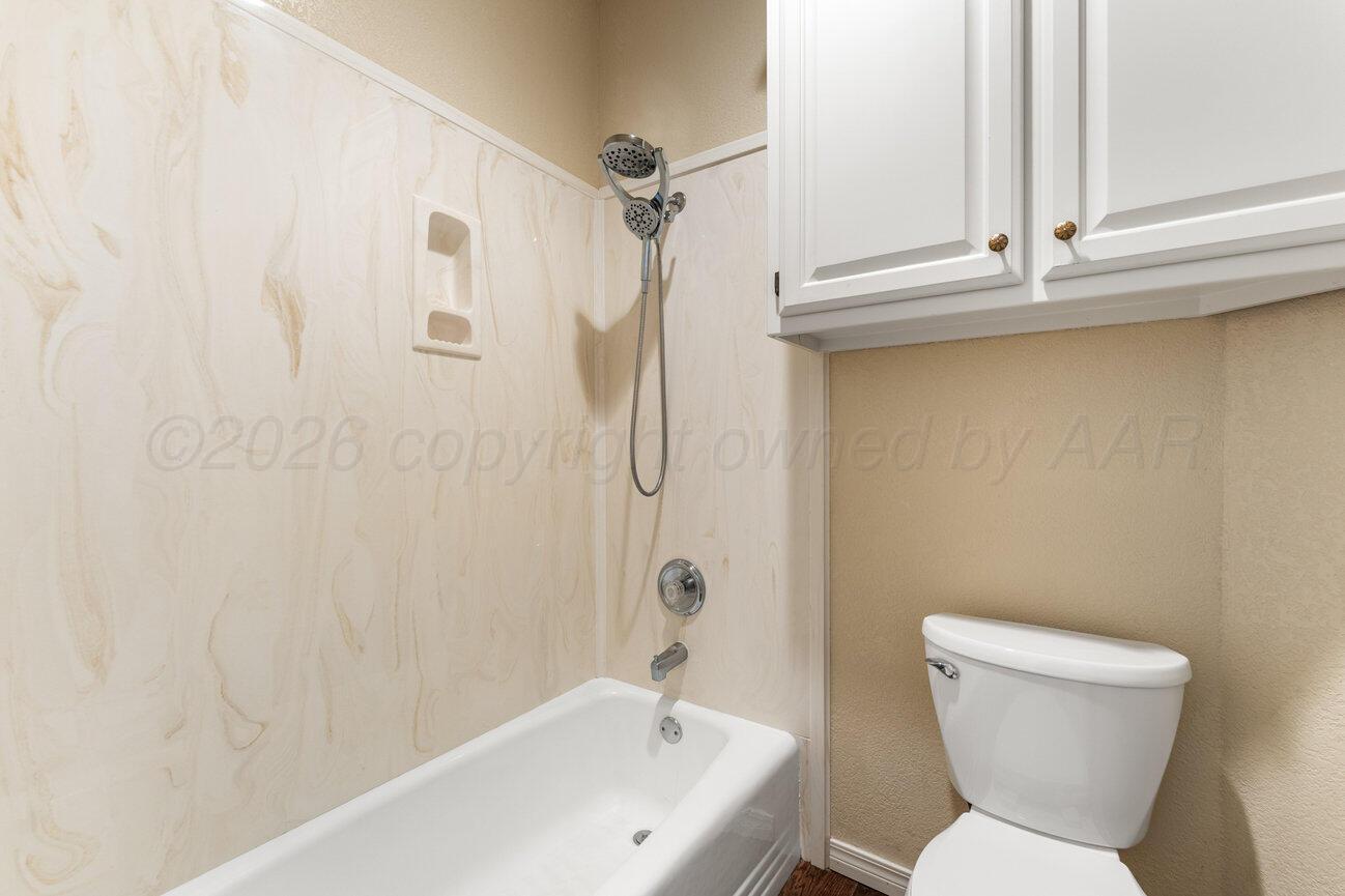 8103 Sheldon Road Amarillo, TX 79119 - Photo 44 of 52 Main Bath -2