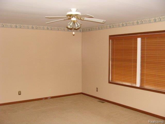 19748 Boetger Road Manchester, MI 48158 - Photo 10 of 14 living.JPG