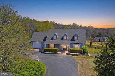 $949,900 | 9571 Foxville Road, Warrenton, VA 20186