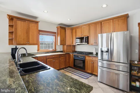 $949,900 | 9571 Foxville Road, Warrenton, VA 20186