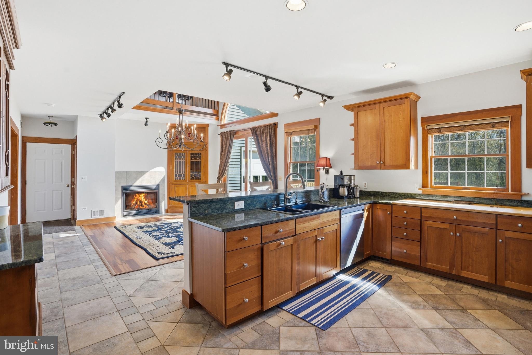 9571 Foxville Road Warrenton, VA 20186 - Photo 13 of 66