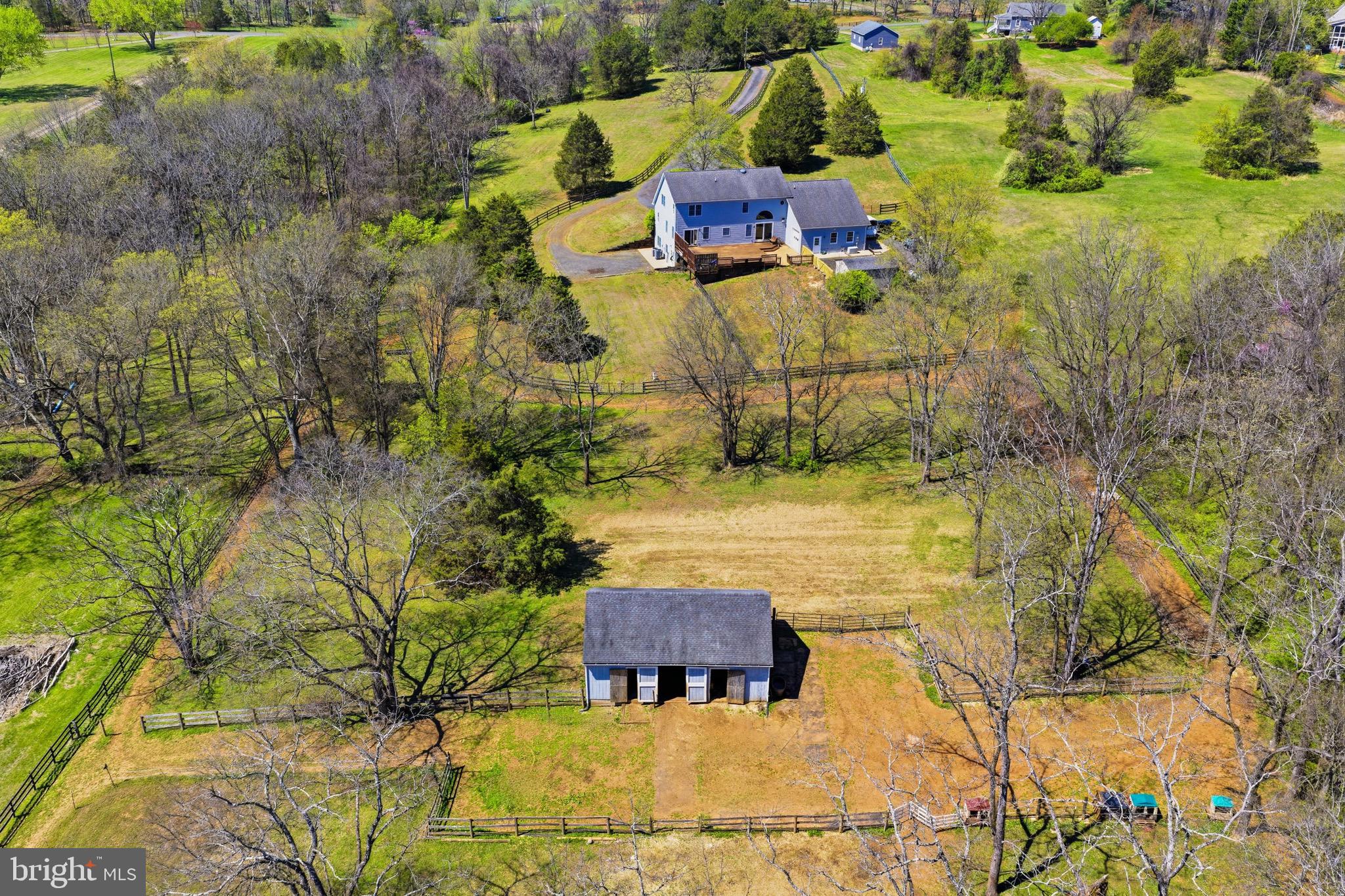 9571 Foxville Road Warrenton, VA 20186 - Photo 14 of 20 a picture of a yard