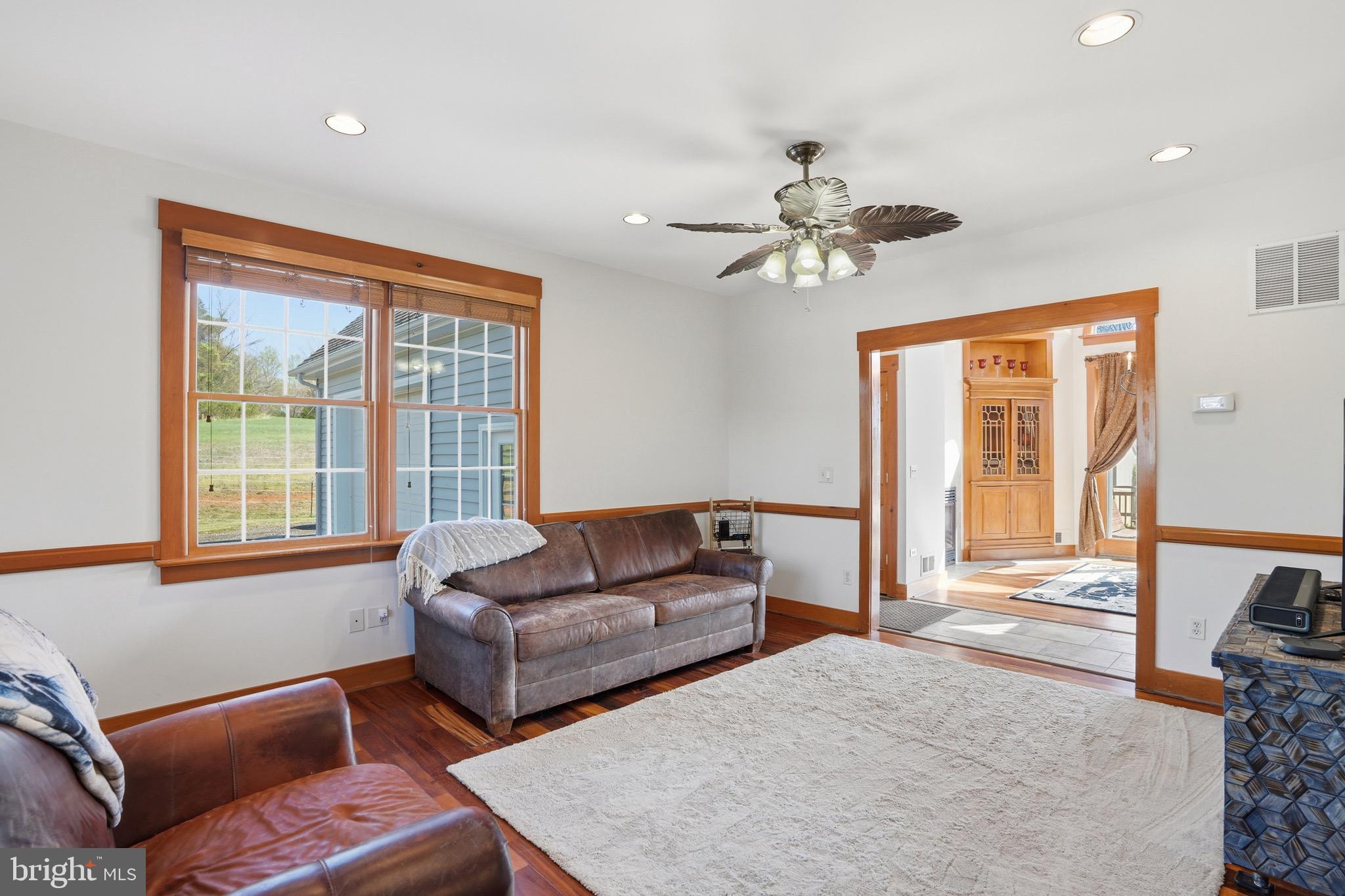 9571 Foxville Road Warrenton, VA 20186 - Photo 15 of 66 Family Room