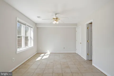 $949,900 | 9571 Foxville Road, Warrenton, VA 20186