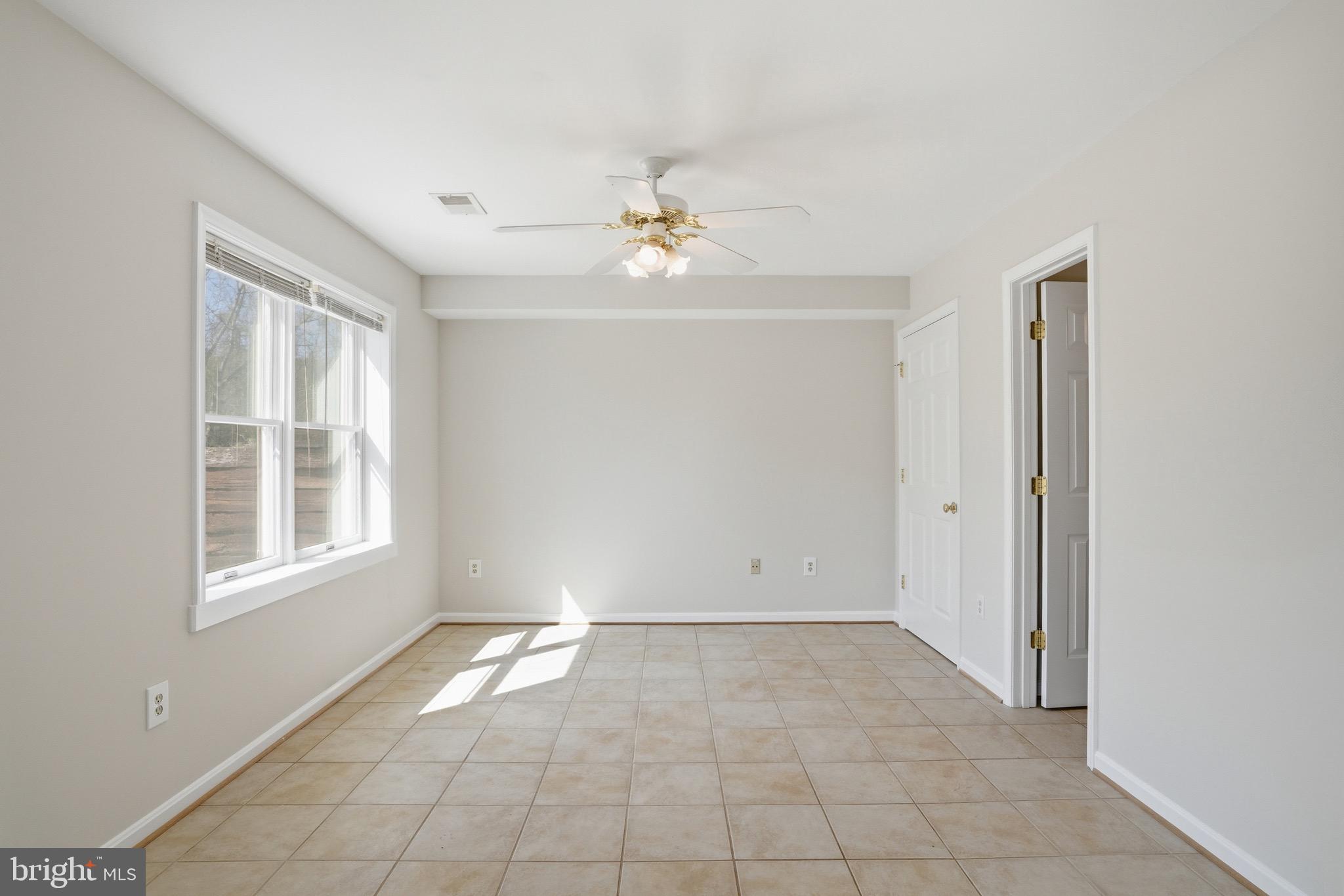 9571 Foxville Road Warrenton, VA 20186 - Photo 45 of 66 Bedroom 5