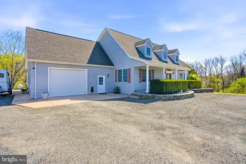 $949,900 | 9571 Foxville Road, Warrenton, VA 20186