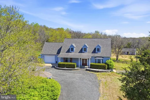 $949,900 | 9571 Foxville Road, Warrenton, VA 20186